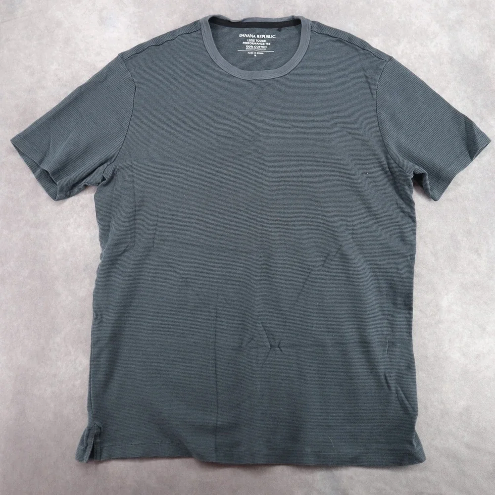 Banana Republic Shirt Mens XL Gray Stripe Luxe Touch Performance Tee T-Shirt